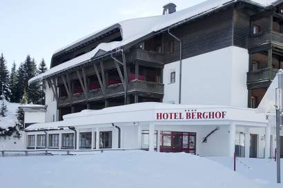 01_hotel_berghof_nassfeld_hermagor.jpg