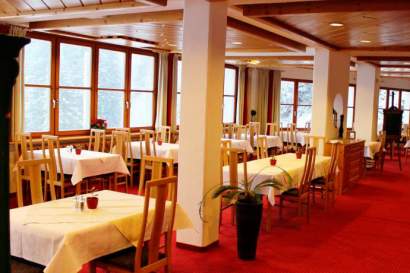 18_Berghof_Restaurant.jpg